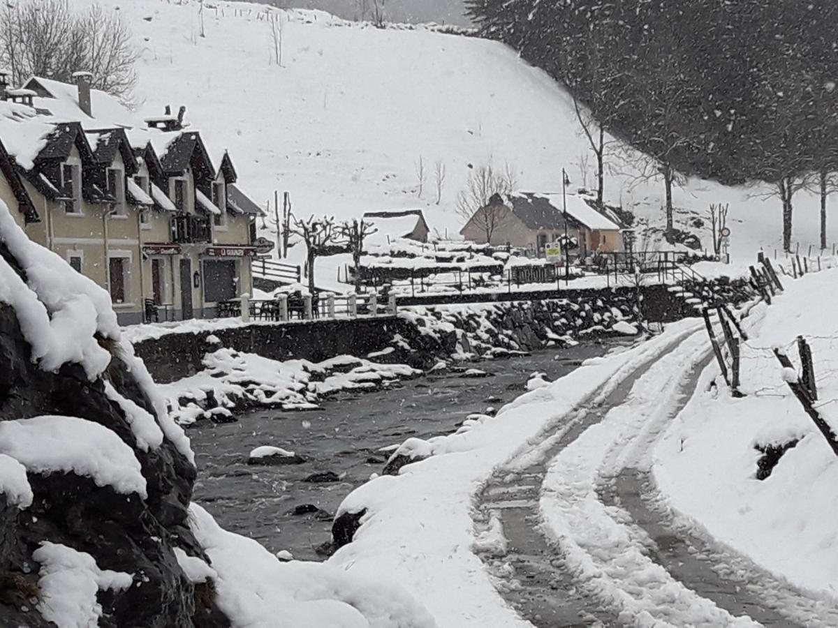 Chambres D'Hotes L'Astazou Gavarnie Exteriör bild